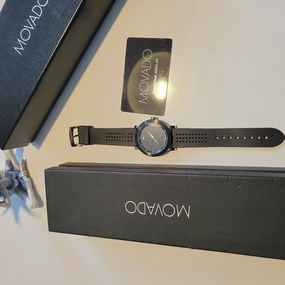 Movado stainless steel black watch NWT - Picture 6 of 8